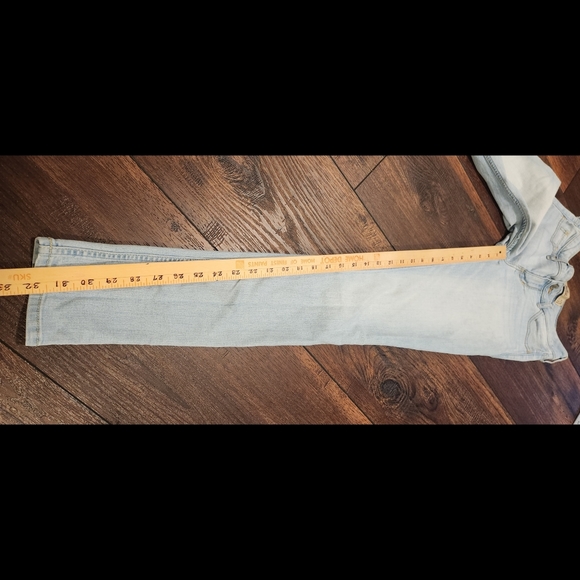 Hollister Skinny Jeans - Picture 9 of 12